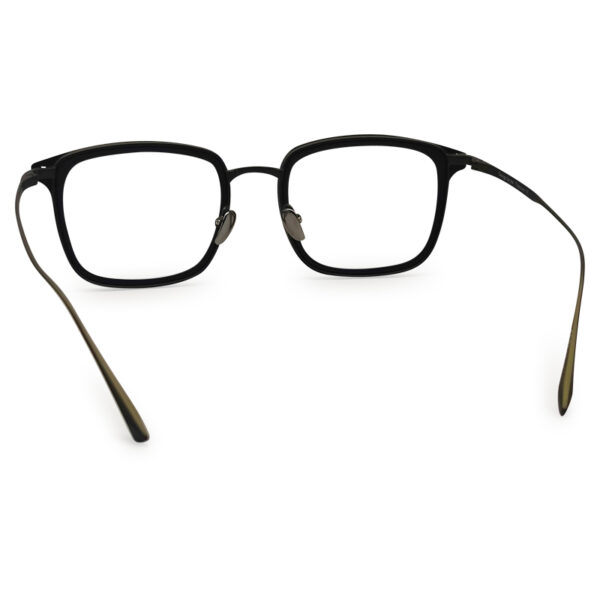 New Arrival Titanium Built Eyeglass
