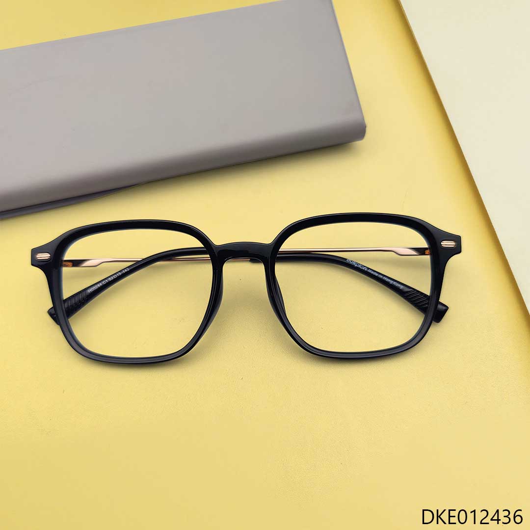 Black Color Premium Quality Eyeglass