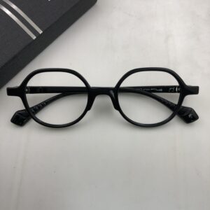 Black Color Premium Eyeglass