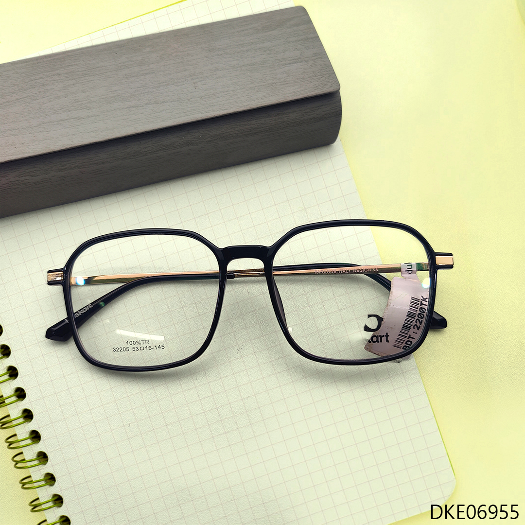 Black Color Square Shape Light-Weight Eyeglass