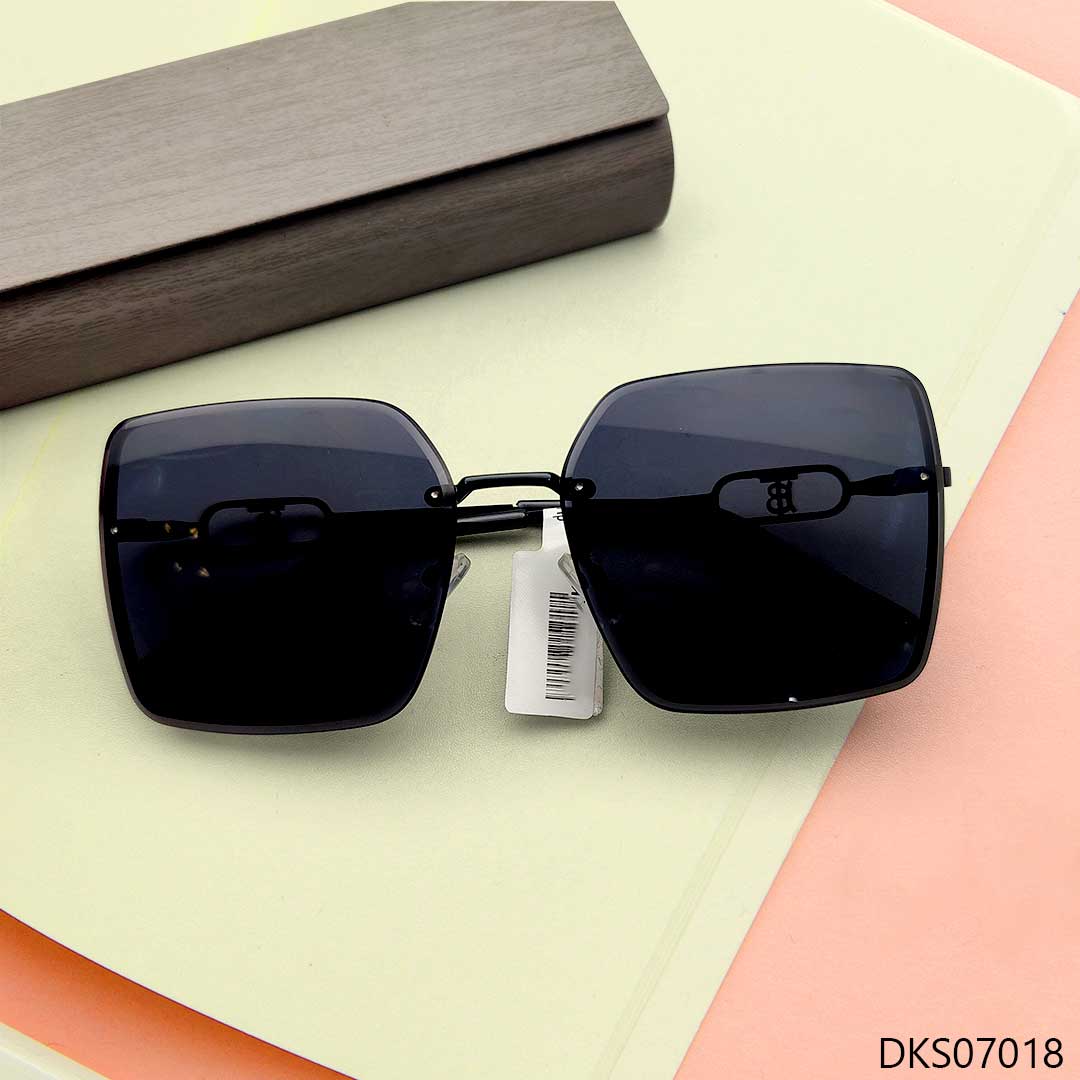 Black Color Premium Quality Sunglass